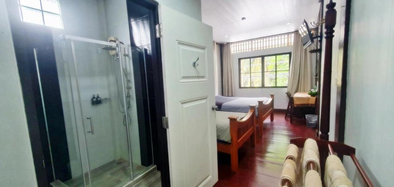Bed and Breakfast Ob Arun House Bangkok Esterno foto