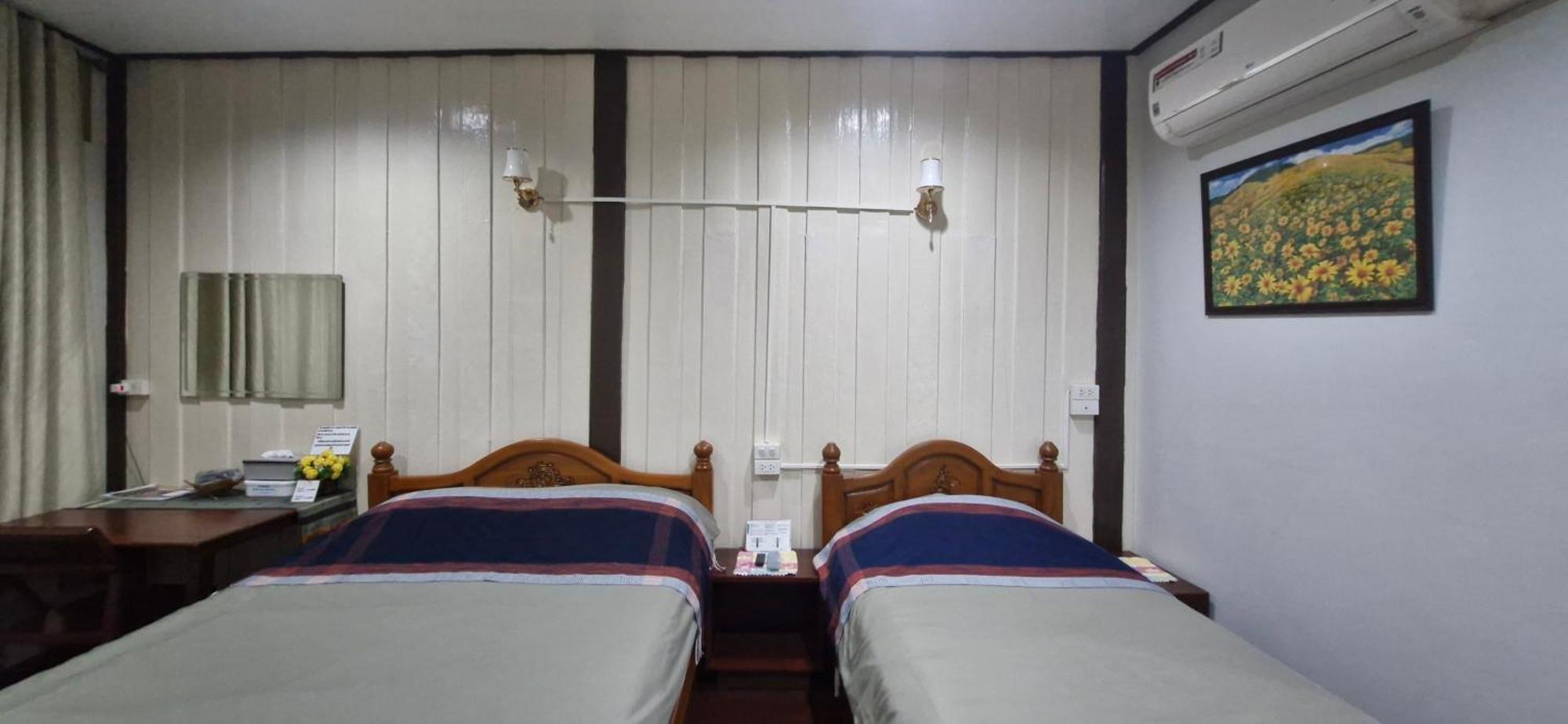 Bed and Breakfast Ob Arun House Bangkok Esterno foto