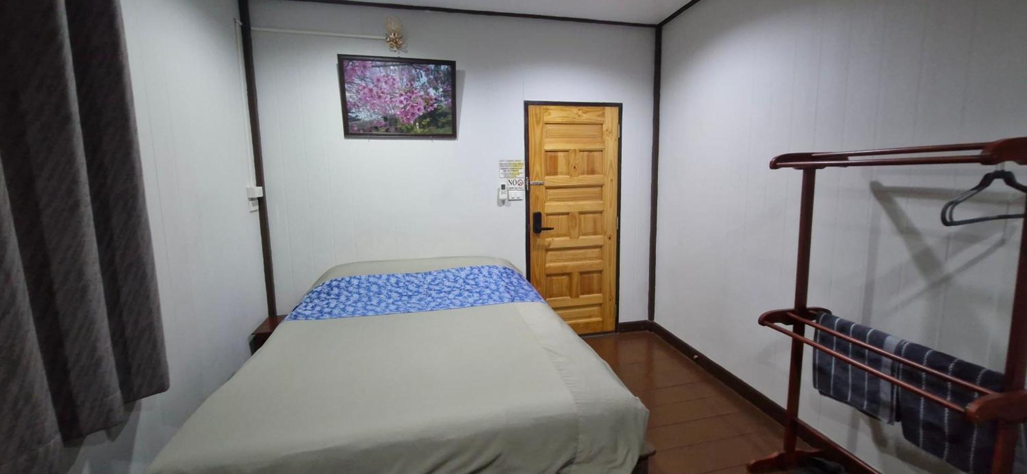 Bed and Breakfast Ob Arun House Bangkok Esterno foto