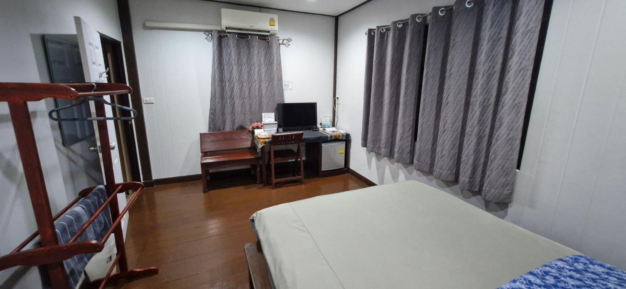 Bed and Breakfast Ob Arun House Bangkok Esterno foto