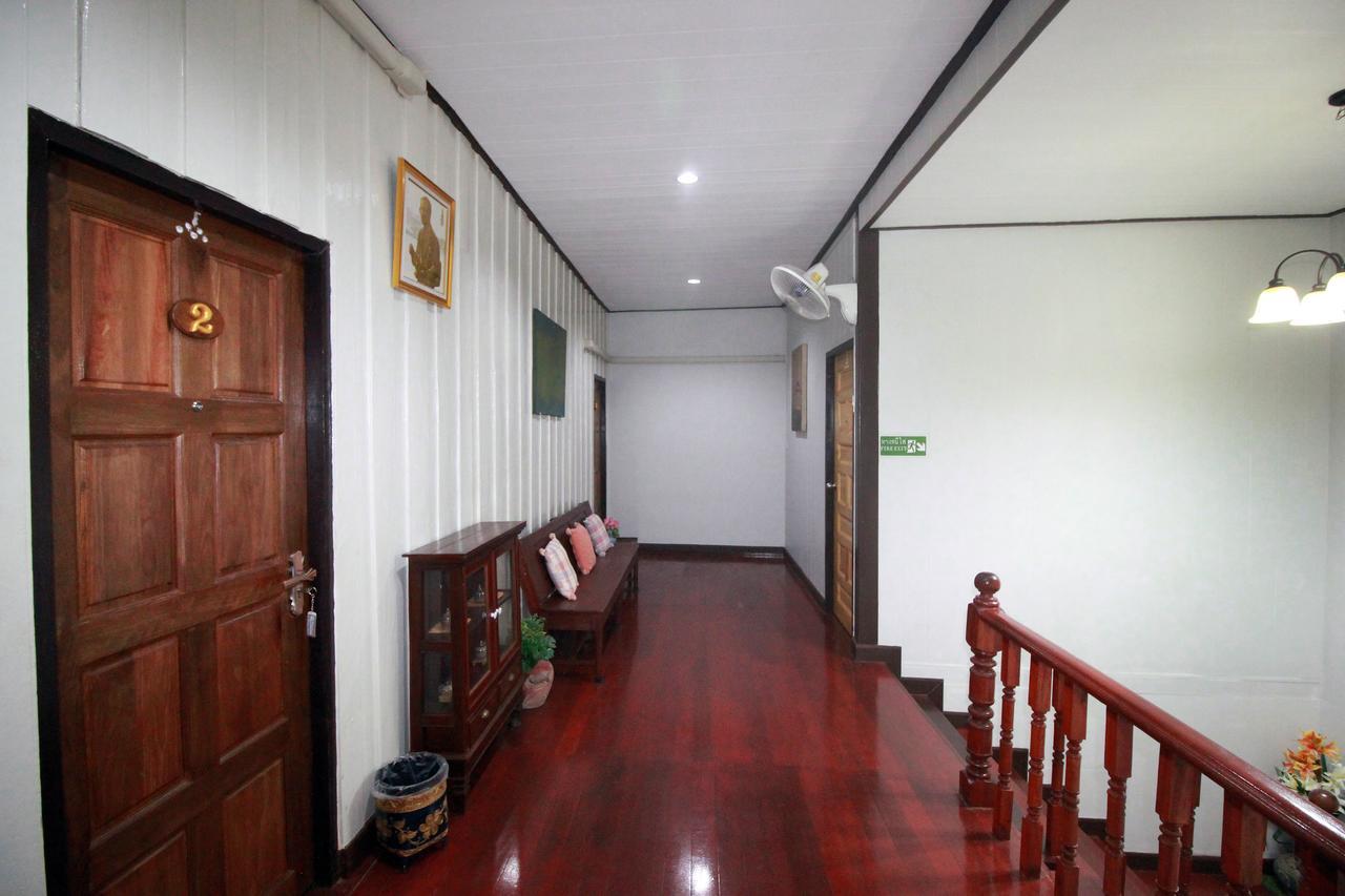 Bed and Breakfast Ob Arun House Bangkok Esterno foto